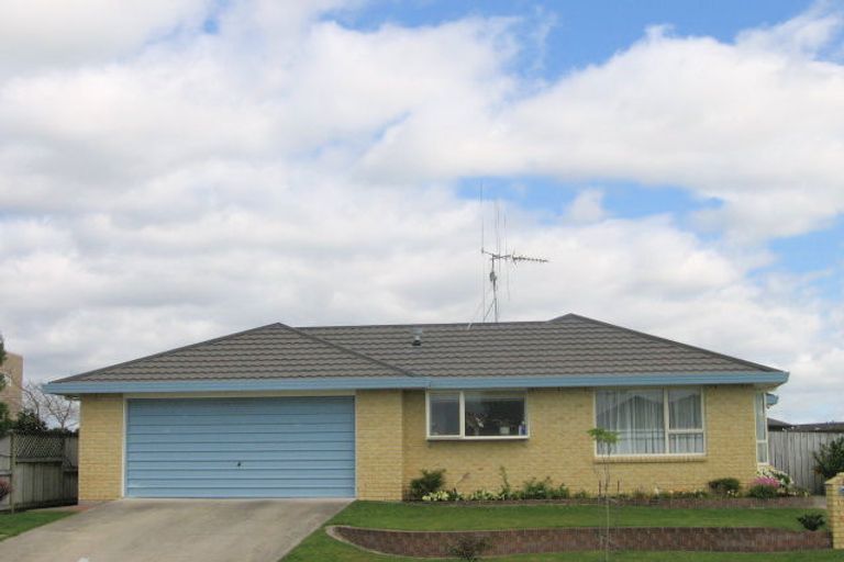 Photo of property in 84 Dalton Drive, Papamoa Beach, Papamoa, 3118
