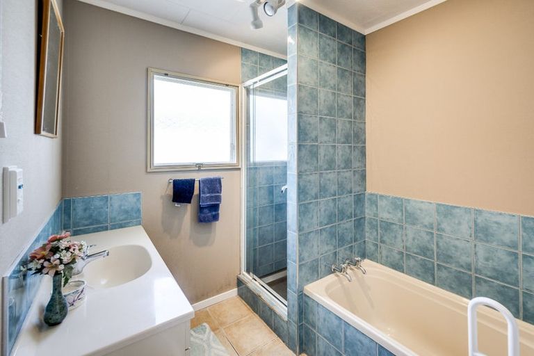 Photo of property in 26 Otatara Road, Taradale, Napier, 4112