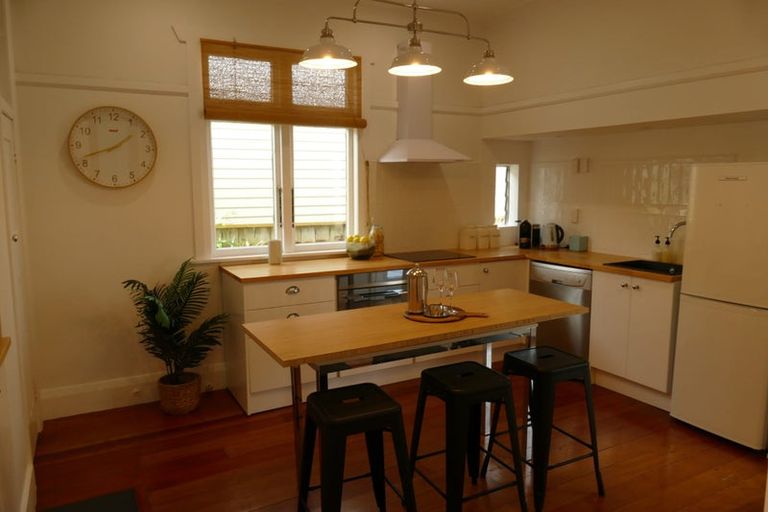 Photo of property in 1/44 Boulcott Street, Boulcott, Lower Hutt, 5010