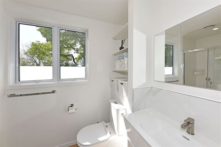 Photo of property in 10 Guinness Crescent, Ilam, Christchurch, 8041