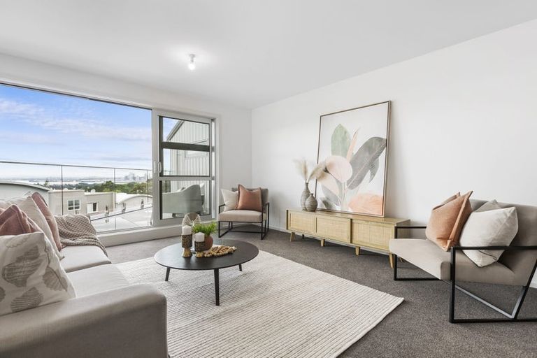 Photo of property in 9/270 Onewa Road, Birkenhead, Auckland, 0626