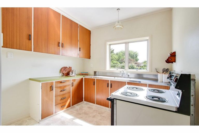 Photo of property in 410 Massey Street, Akina, Hastings, 4122