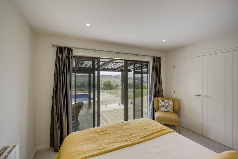 Photo of property in 41 Raratu Road, Kahuranaki, Havelock North, 4295