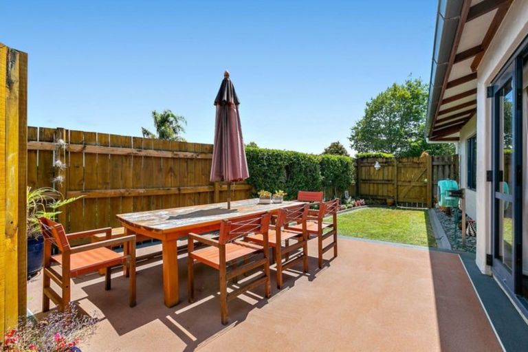 Photo of property in 77 Stableford Drive, Pyes Pa, Tauranga, 3112