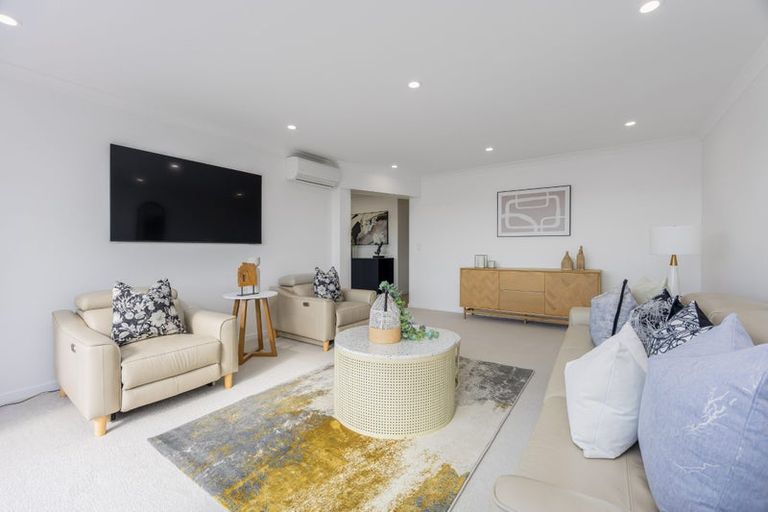 Photo of property in 67 Manuel Road, Silverdale, 0932