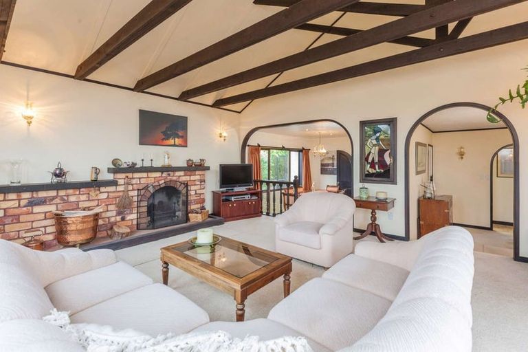 Photo of property in 9 Malloy Place, Eastern Beach, Auckland, 2012