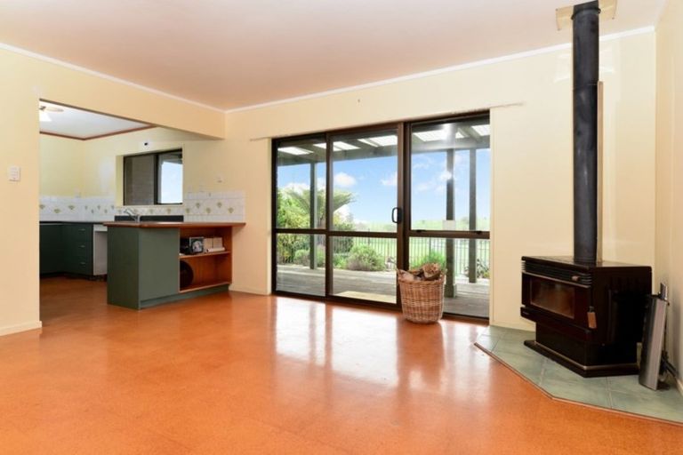 Photo of property in 8 Windleborn Road, Ngahinapouri, Hamilton, 3290