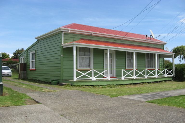 Photo of property in 5 Shortt Avenue, Mangere Bridge, Auckland, 2022