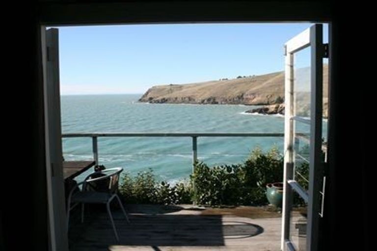 Photo of property in 165 Taylors Mistake Road, Te Onepoto / Taylors Mistake, Christchurch, 8081