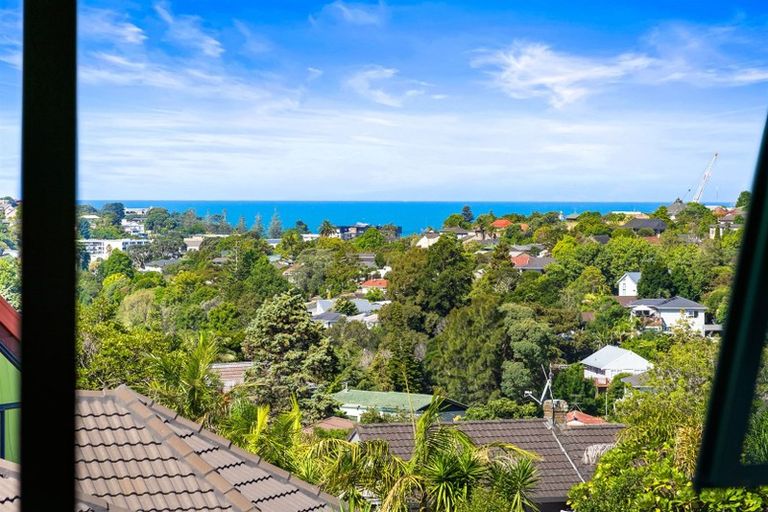 Photo of property in 48 Redwing Street, Browns Bay, Auckland, 0630