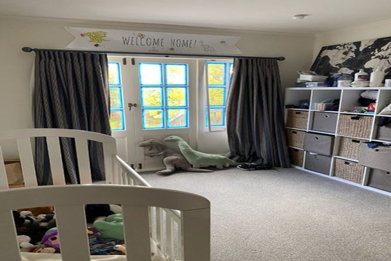 Photo of property in 107 Matipo Road, Mairangi Bay, Auckland, 0630