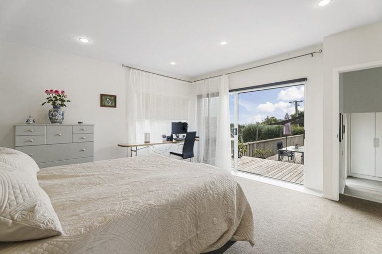 Photo of property in 13 Rimu Road, Stanmore Bay, Whangaparaoa, 0932