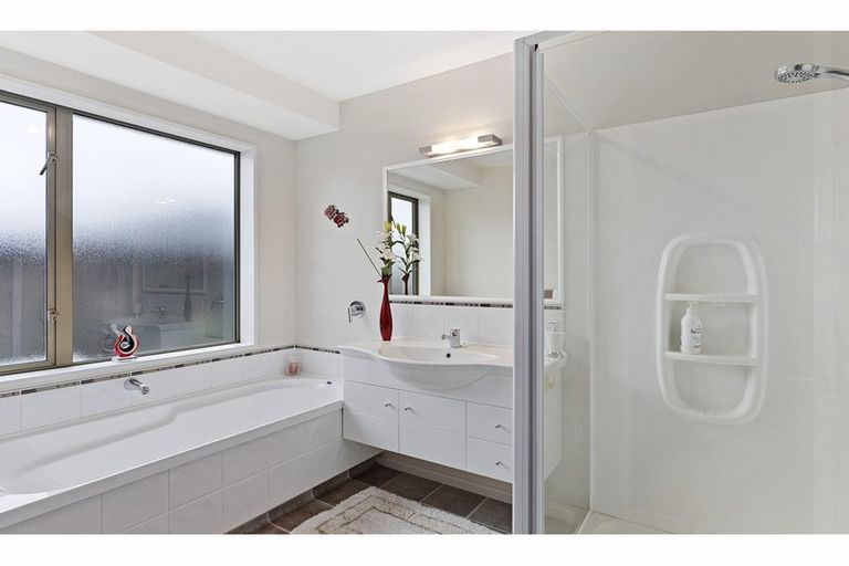 Photo of property in 64 Awatea Gardens, Wigram, Christchurch, 8042