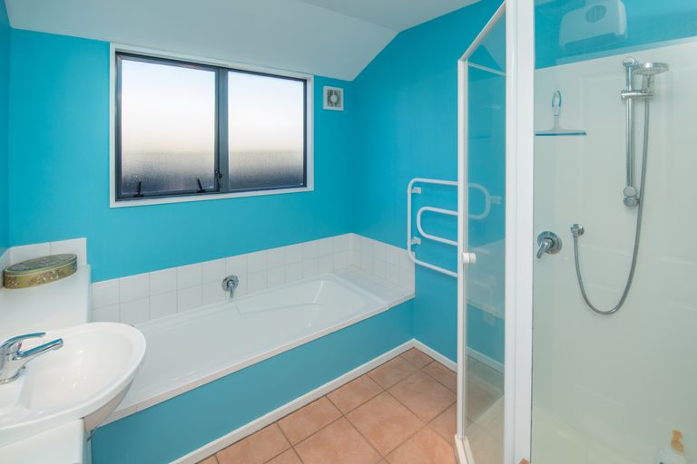 Photo of property in 16 Paget Drive, Woodend, 7610