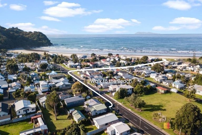 Photo of property in 47 Beach Road, Waihi Beach, 3611