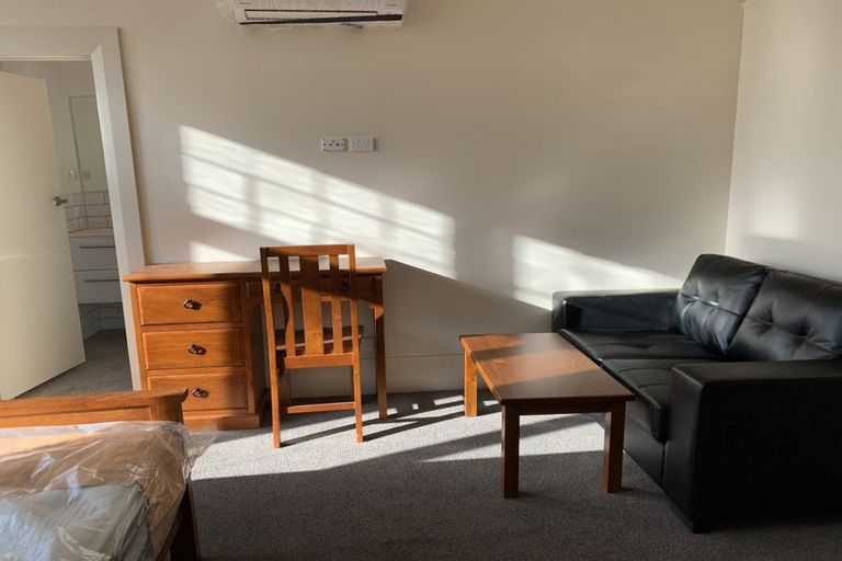 Photo of property in 9 Union Street West, North Dunedin, Dunedin, 9016