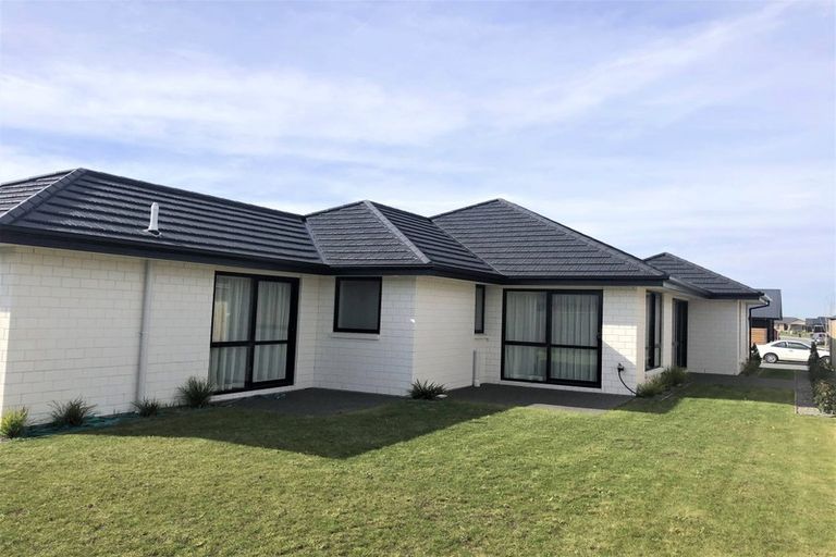 Photo of property in 42 Kemble Drive, Rolleston, 7615