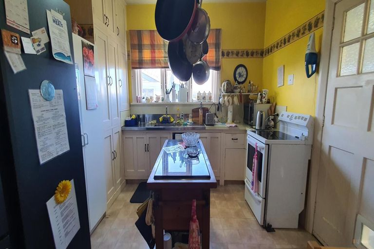 Photo of property in 29 Manse Street, Waimate, 7924