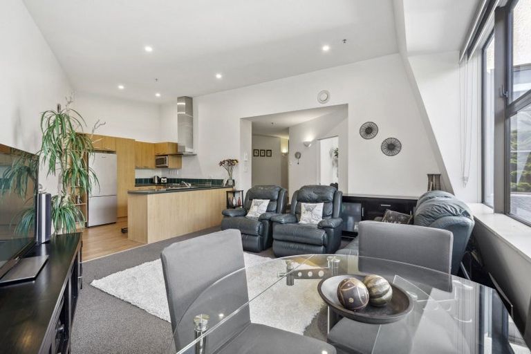 Photo of property in Hume House, 152ub The Terrace, Wellington Central, Wellington, 6011