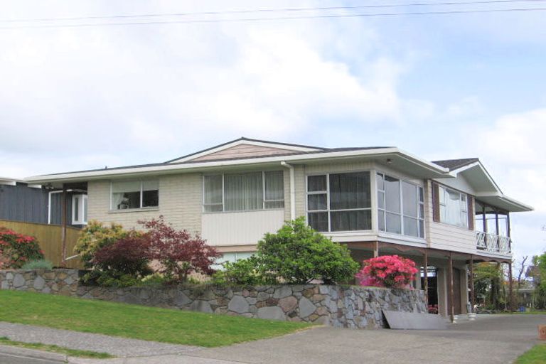 Photo of property in 71 Ngamotu Road, Hilltop, Taupo, 3330