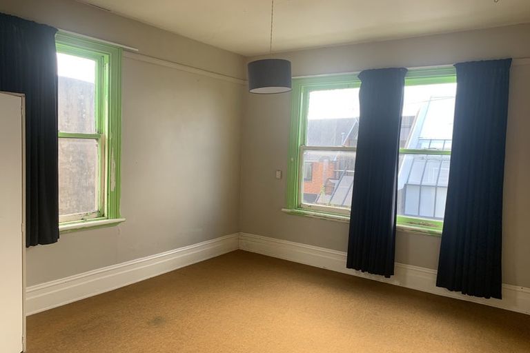 Photo of property in 8a Clermont Terrace, Kelburn, Wellington, 6012