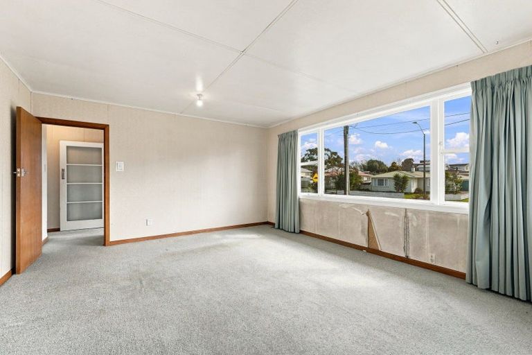 Photo of property in 42 Totara Street, Tawhero, Whanganui, 4501