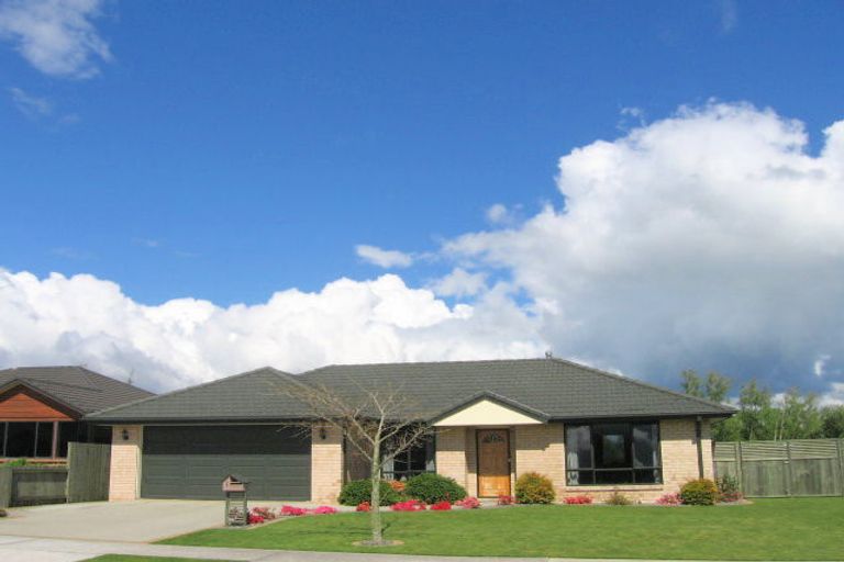 Photo of property in 1 Frame Place, Owhata, Rotorua, 3010