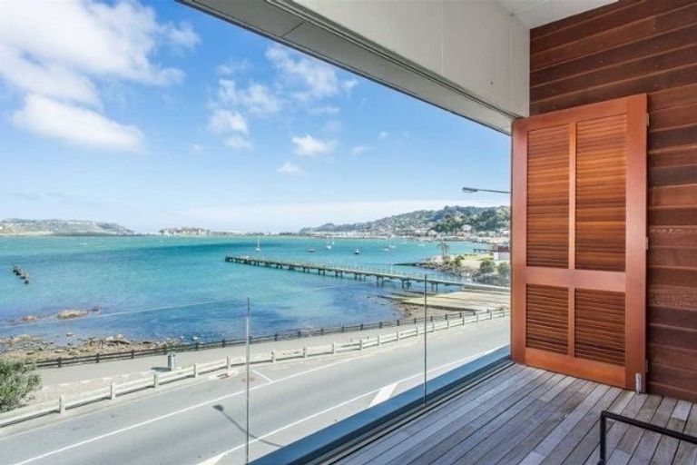 Photo of property in Patent 326 Apartments, 326 Evans Bay Parade, Hataitai, Wellington, 6021