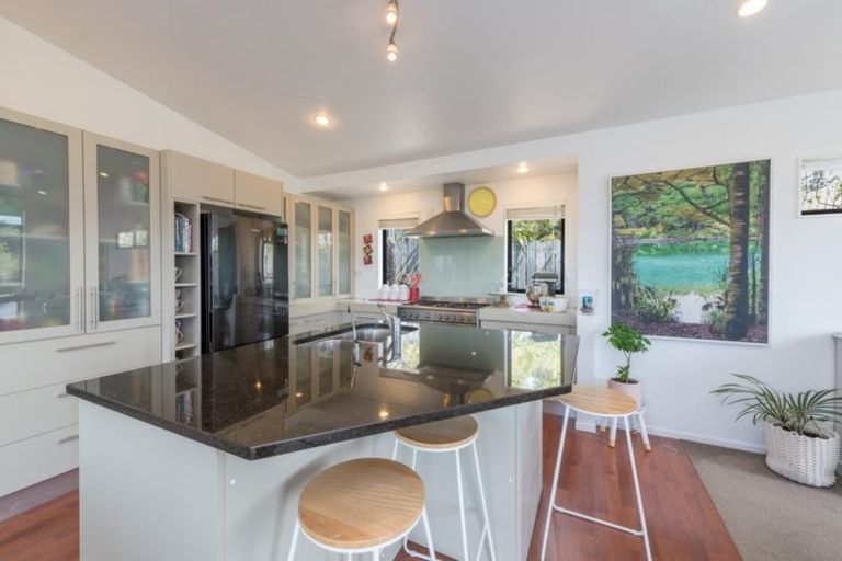 Photo of property in 13 Treeton Place, Wakefield, 7025