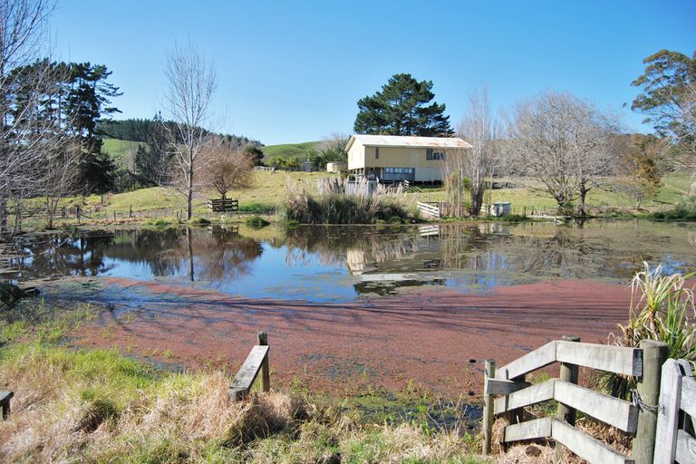 Photo of property in 1216 Oneriri Road, Kaiwaka, 0573