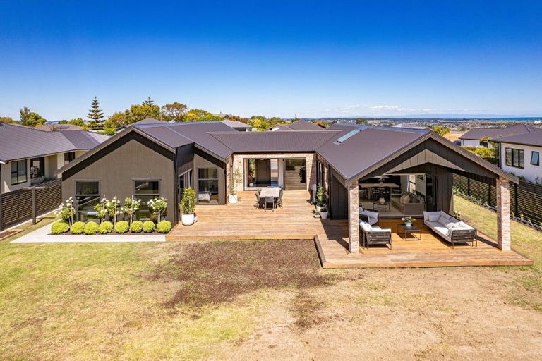 Photo of property in 22a Tirimoana Place, Otamatea, Whanganui, 4501