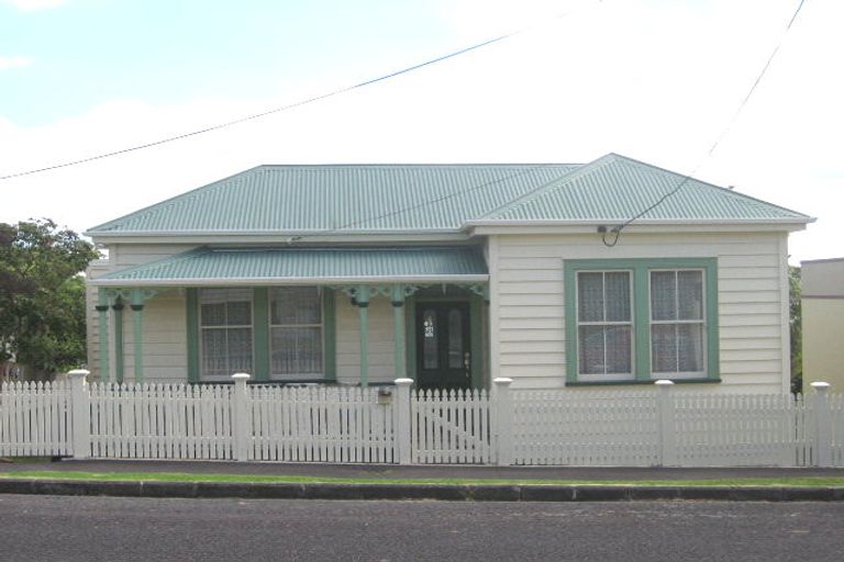 Photo of property in 7 Cowper Street, Devonport, Auckland, 0624