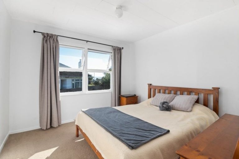 Photo of property in 17 Scott Avenue, Owhata, Rotorua, 3010