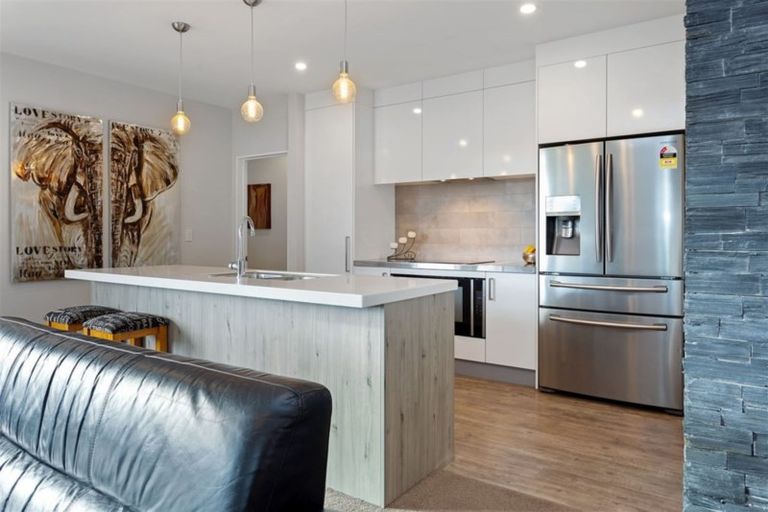 Photo of property in 94 Aston Drive, Waimairi Beach, Christchurch, 8083