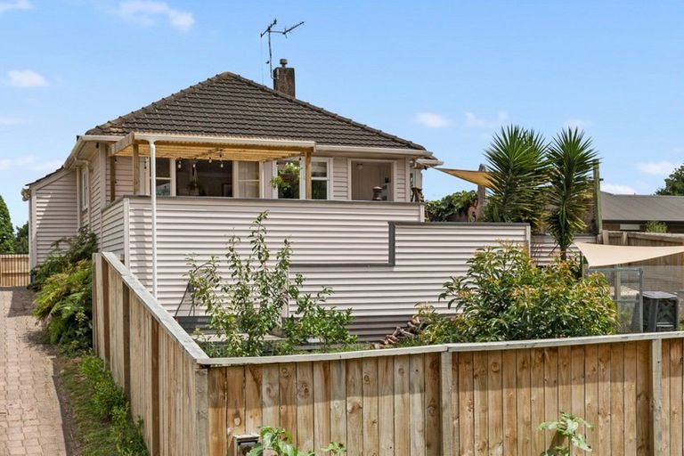 Photo of property in 9 Churchill Avenue, Maeroa, Hamilton, 3200