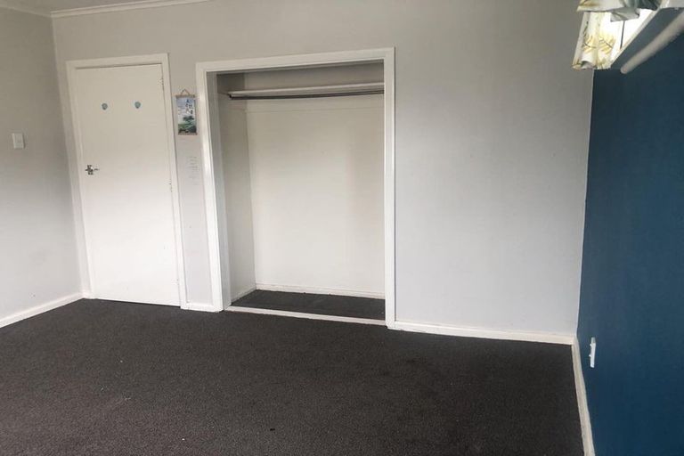 Photo of property in 175 Wainuiomata Road, Wainuiomata, Lower Hutt, 5014