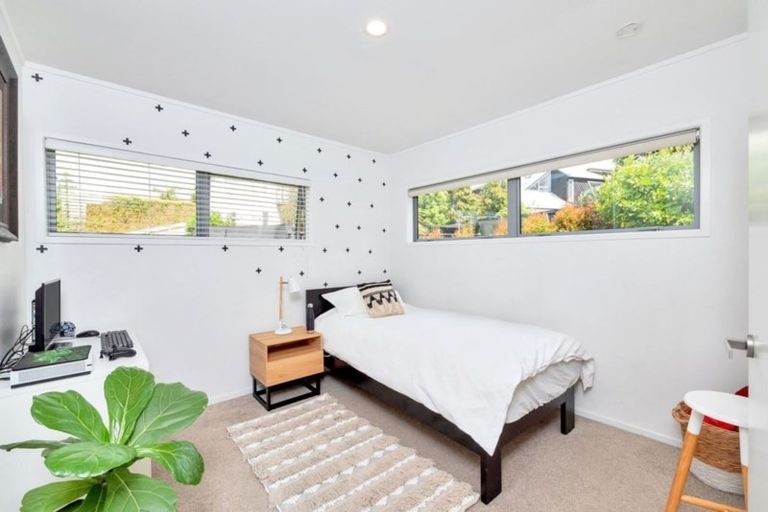 Photo of property in 20 Asbury Crescent, Campbells Bay, Auckland, 0630