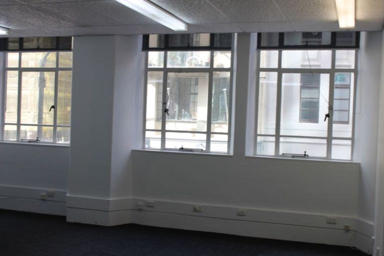 Photo of property in 12 Johnston Street, Foxton, 4814