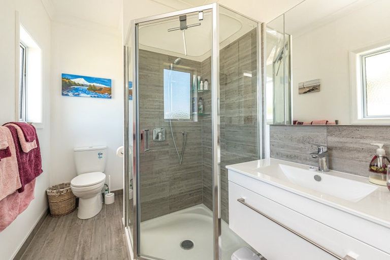 Photo of property in 12 Toro Street, Durie Hill, Whanganui, 4500