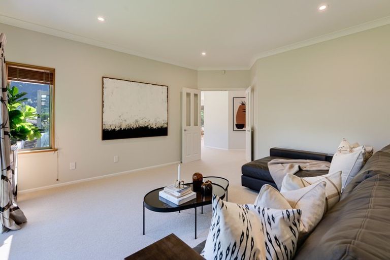 Photo of property in 2 Pearl Lane, Arrowtown, 9302