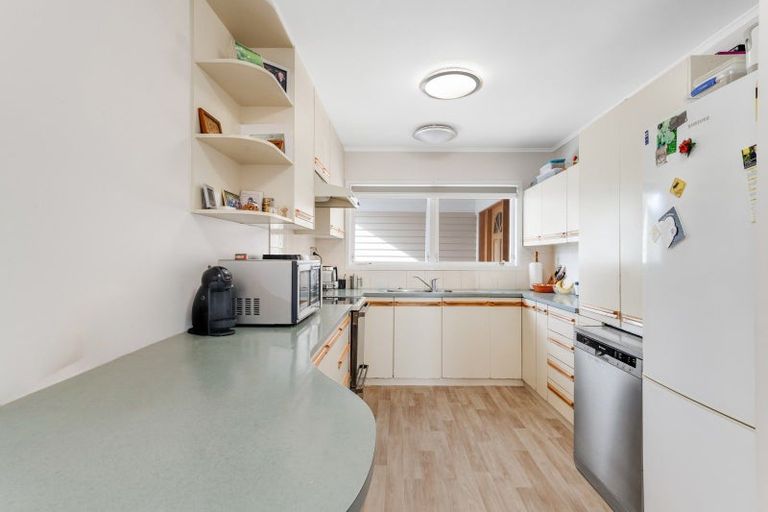 Photo of property in 13 O'halloran Road, Howick, Auckland, 2014