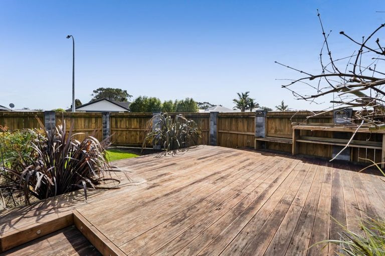 Photo of property in 2 Rawiri Drive, Bell Block, New Plymouth, 4312