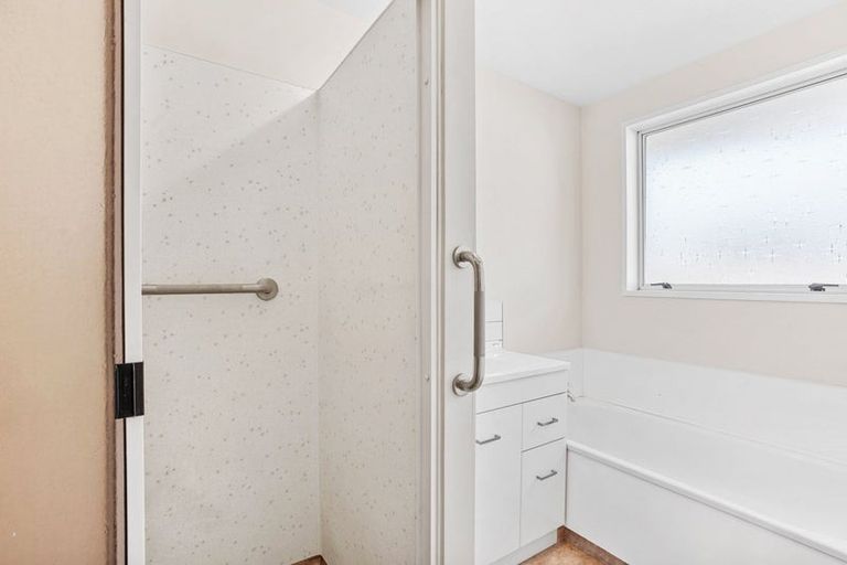 Photo of property in 2/8 Palatine Terrace, Huntsbury, Christchurch, 8022