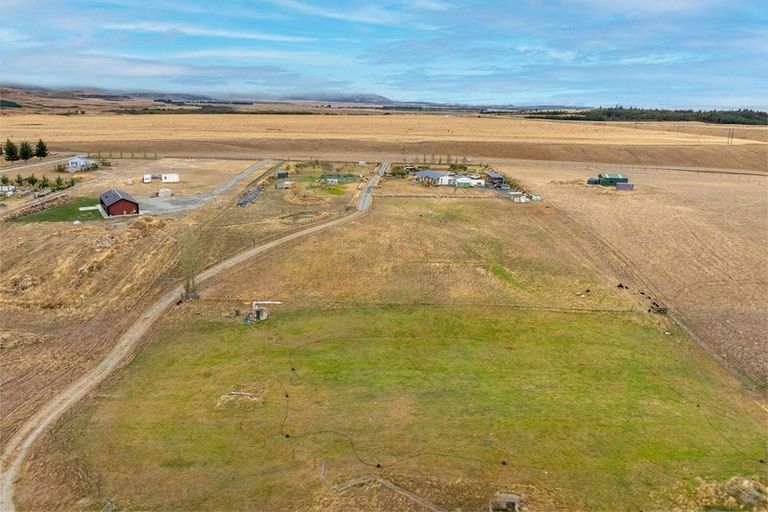 Photo of property in 35 Ben Ohau Road, Ben Ohau, Twizel, 7999