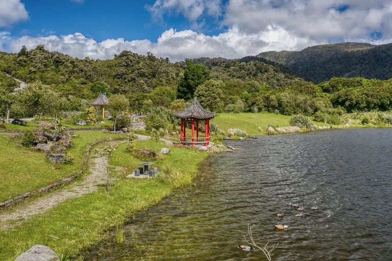 Photo of property in 31 Tramway Street, Ross, 7812