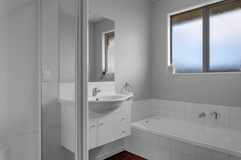 Photo of property in 2 Taiwhenua Street, Rangiora, 7400