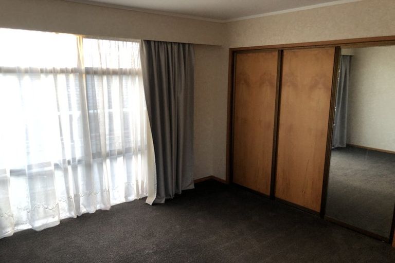 Photo of property in 29 Truby King Street, Merrilands, New Plymouth, 4312