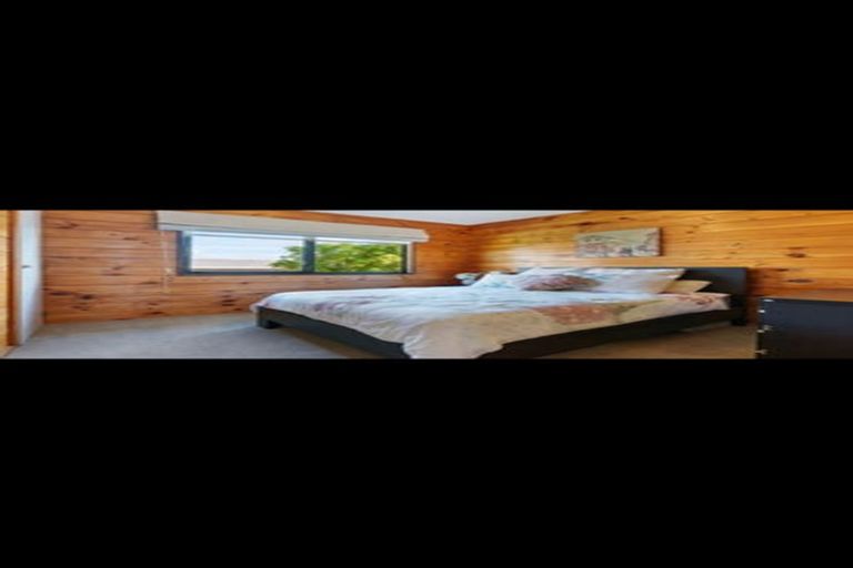 Photo of property in 21b Rishworth Avenue, Stanmore Bay, Whangaparaoa, 0932