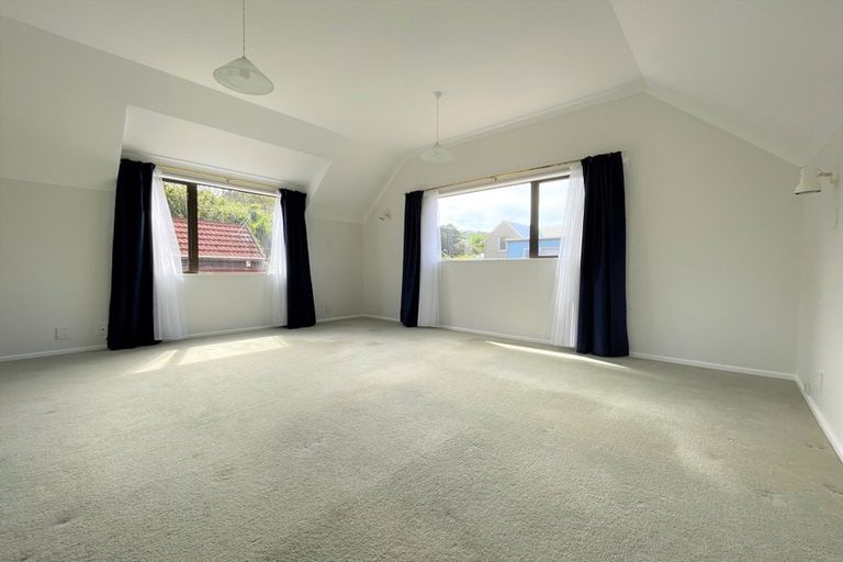 Photo of property in 14b Agra Crescent, Khandallah, Wellington, 6035