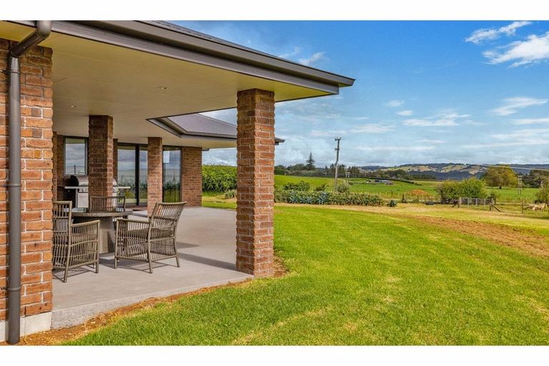 Photo of property in 375 Te Ahu Ahu Road, Waimate North, Kaikohe, 0472